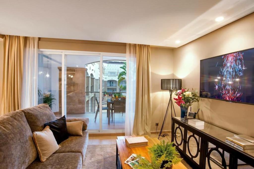 Elegante Apartamento Zona Arenal Platja de Larenal エクステリア 写真